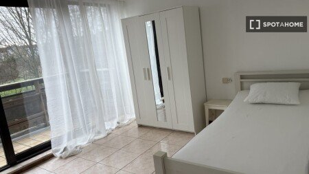 Chambre 6 voyageurs, avec climatisation