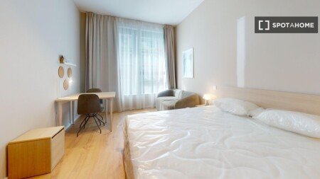 Room 18 guests, with air conditioning