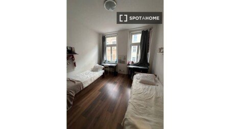 Chambre 6 voyageurs, avec wifi