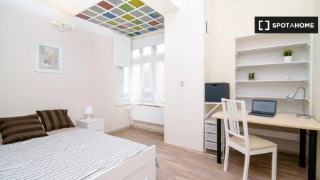 Habitación 12 huéspedes, con wifi