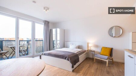 Apartment with air conditioning