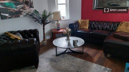 Wohnung 1 Schlafzimmer, mit Klimaanlage