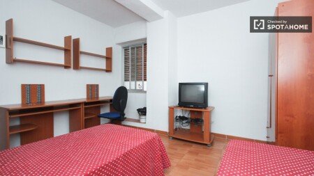 Habitación 22 huéspedes, con wifi