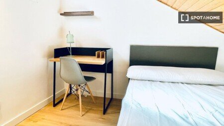 Habitación 36 huéspedes, con wifi