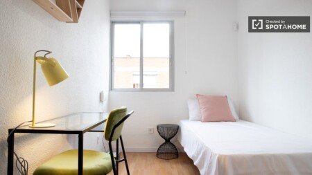 Habitación 6 huéspedes, con wifi