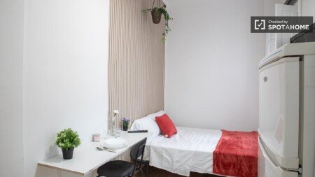 Habitación 10 huéspedes, con wifi
