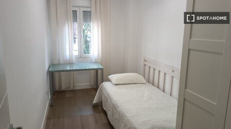 Room 8 guests, with air conditioning