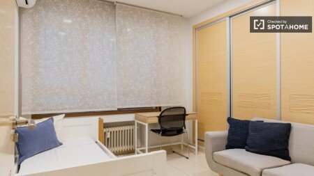Habitación 8 huéspedes, con aire acondicionado