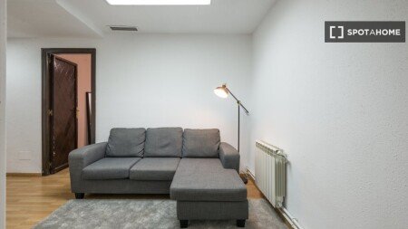 Habitación 22 huéspedes, con aire acondicionado