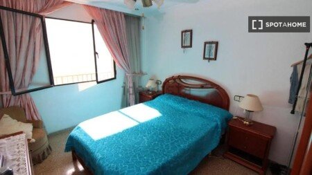 Chambre 6 voyageurs, avec climatisation