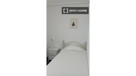 Chambre 10 voyageurs, avec climatisation
