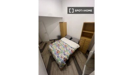 Chambre 6 voyageurs, avec climatisation