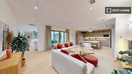 Habitación 18 huéspedes, con aire acondicionado