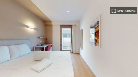 Habitación 20 huéspedes, con aire acondicionado