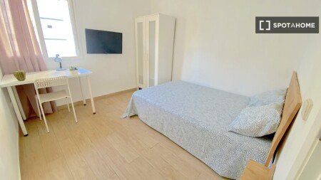Chambre 8 voyageurs, avec climatisation