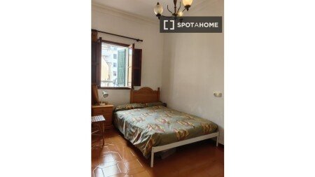 Chambre 6 voyageurs, avec wifi