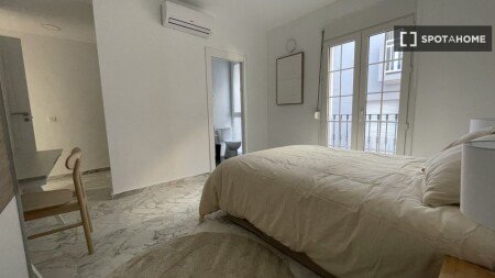 Chambre 18 voyageurs, avec climatisation