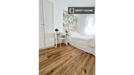 Chambre 8 voyageurs, avec wifi