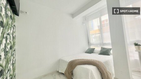 Habitación 8 huéspedes, con wifi