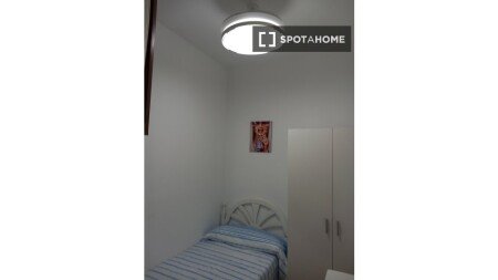Habitación 4 huéspedes, con aire acondicionado