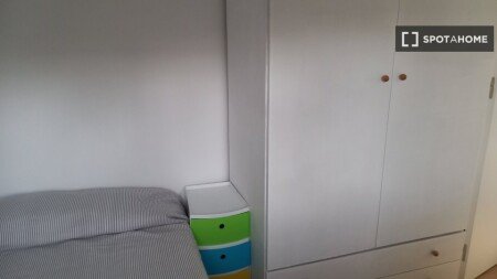 Habitación 4 huéspedes, con aire acondicionado