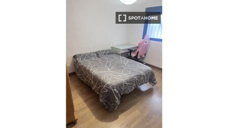 Chambre 2 voyageurs, avec climatisation