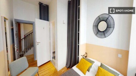 Chambre 8 voyageurs, avec wifi