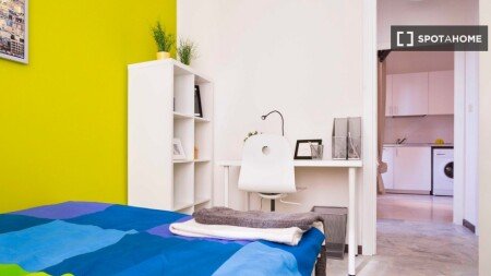 Room 16 guests, with wifi