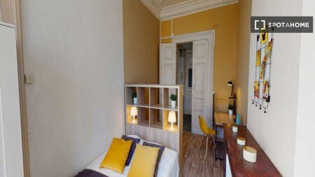 Chambre 12 voyageurs, avec wifi