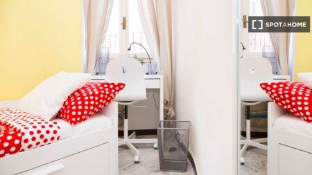 Room 8 guests, with wifi