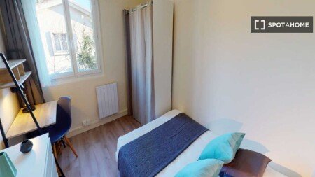 Chambre 6 voyageurs, avec wifi