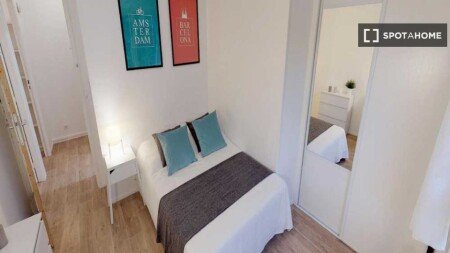 Chambre 6 voyageurs, avec wifi