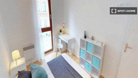 Chambre 8 voyageurs, avec wifi