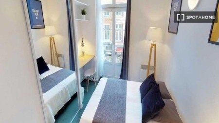 Chambre 8 voyageurs, avec wifi