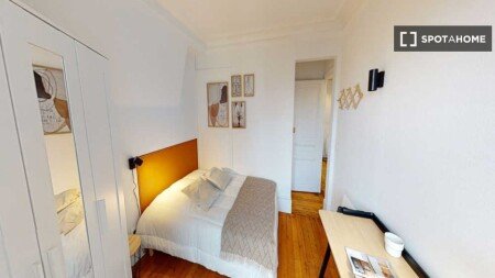 Habitación 18 huéspedes, con wifi