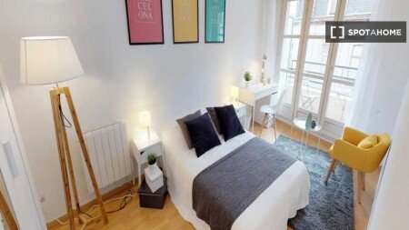 Chambre 8 voyageurs, avec wifi