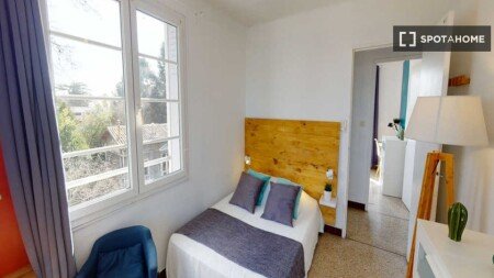 Chambre 8 voyageurs, avec wifi