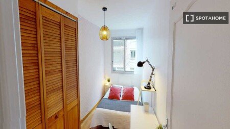 Chambre 8 voyageurs, avec wifi