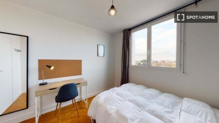 Chambre 24 voyageurs, avec climatisation