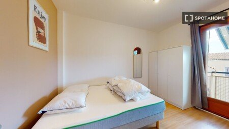 Habitación 30 huéspedes, con aire acondicionado