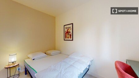 Chambre 24 voyageurs, avec climatisation