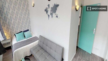 Chambre 8 voyageurs, avec wifi