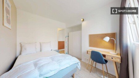 Chambre 24 voyageurs, avec climatisation