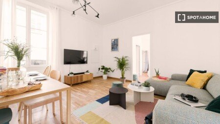 Apartment 13 bedrooms, with air conditioning