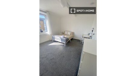 Chambre 6 voyageurs, avec wifi