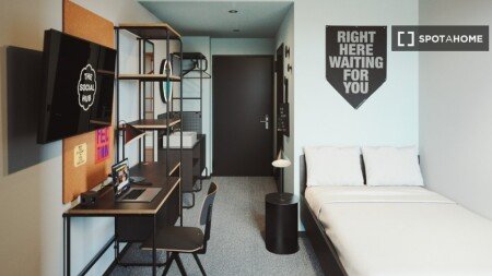 House 10 bedrooms, with air conditioning