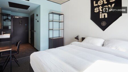 House 10 bedrooms, with air conditioning