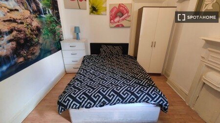 Chambre 28 voyageurs, avec climatisation