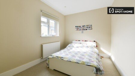 Chambre 12 voyageurs, avec wifi