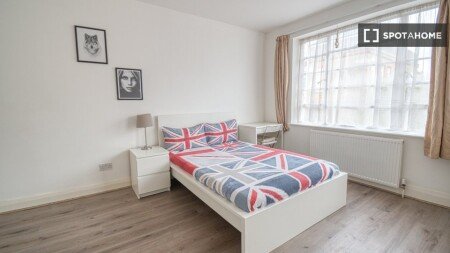 Chambre 6 voyageurs, avec wifi